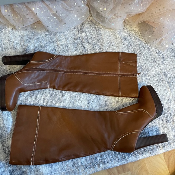 high heel boots - Picture 7 of 7